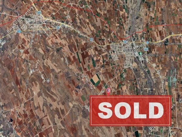 land sold peristerona lefkosias nicosia 8338621 image 14343403