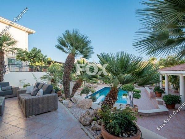 8 bedroom detached house for sale agios tychonas limassol 1148231 image 5517392