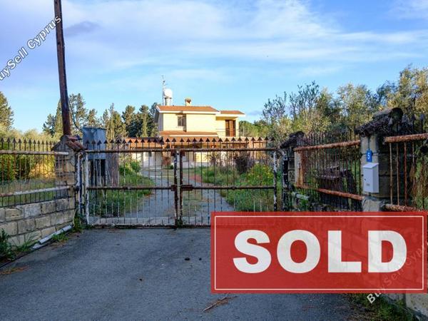 3 bedroom detached house sold pyrga larnaca 962431 image 12744714