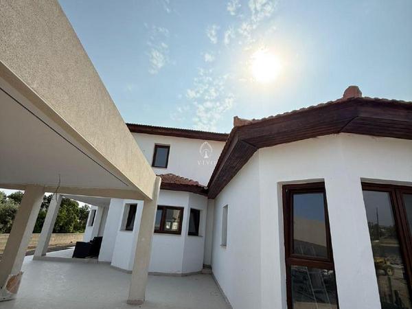 7 bedroom detached house for sale moni limassol 7514041 image 9396122