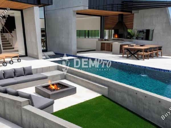 9 bedroom detached house for sale sea caves peyia paphos 7812341 image 10639201