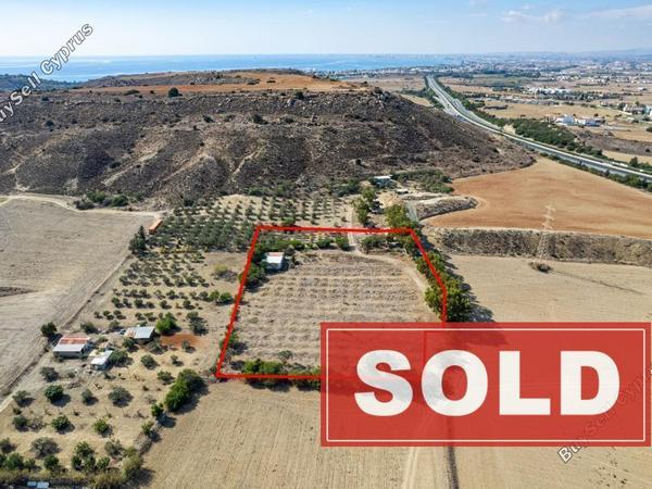 land sold pyla larnaca 1087441 image 1793584