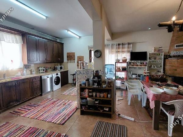 3 bedroom apartment for sale chrysopolitissa larnaca 1649541 image 5638424