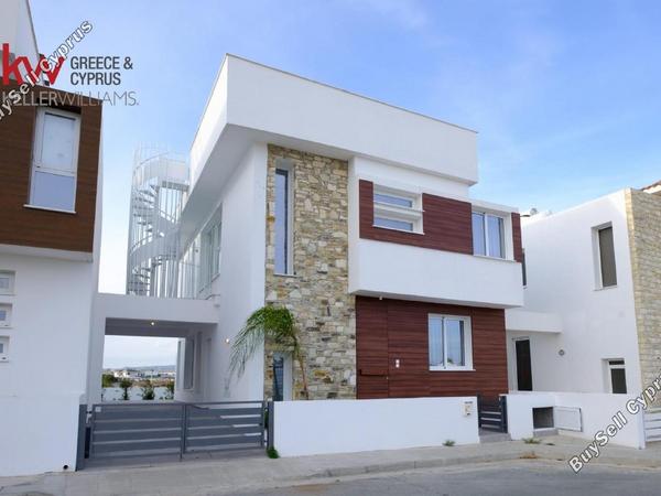 5 bedroom detached house for sale dromolaxia larnaca 1854741 image 16123971