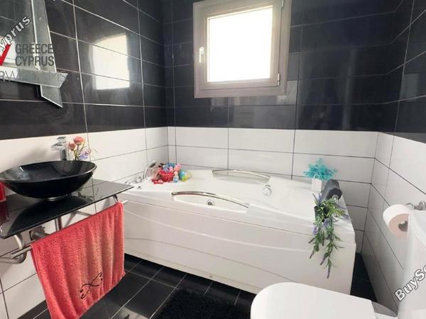 7 bedroom detached house for sale aradippou larnaca 8072151 image 16133835