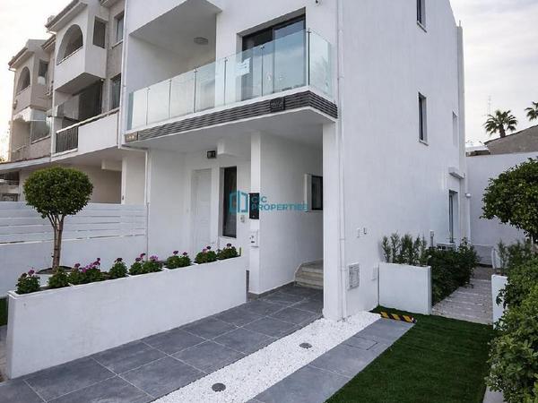 4 bedroom town house for sale faneromeni larnaca 8369351 image 14916096