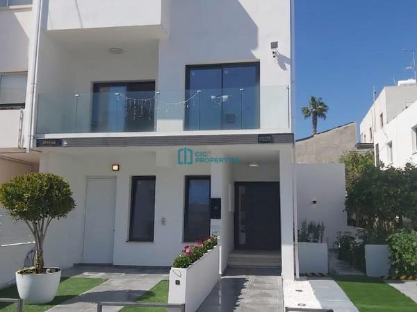4 bedroom town house for sale faneromeni larnaca 8369351 image 14916131