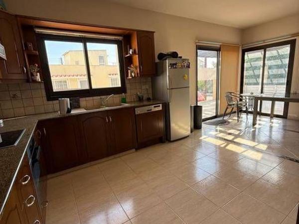 6 bedroom detached house for sale aradippou larnaca 7896351 image 11080965