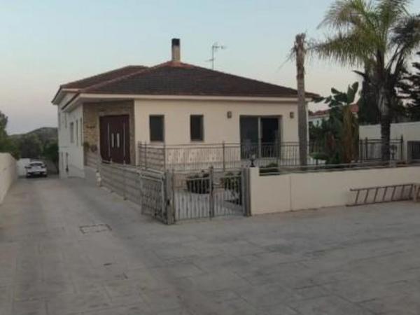 4 bedroom detached house for sale alampra nicosia 8345451 image 14734886
