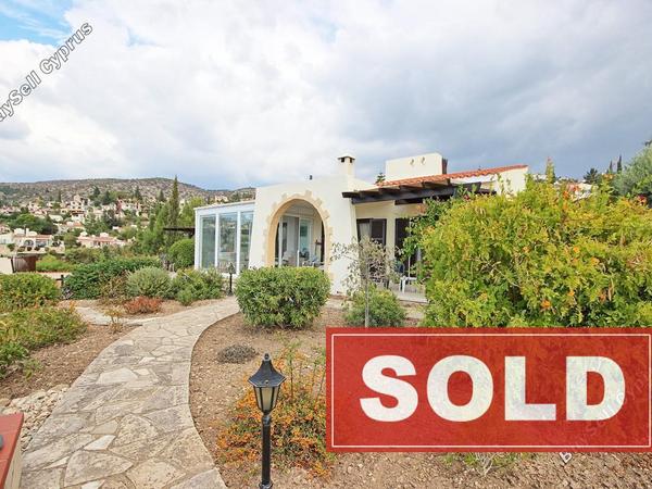 2 bedroom bungalow sold tala paphos 670751 image 395300
