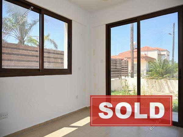 2 bedroom ground floor apartment sold pervolia larnaca 8700471 image 16225280