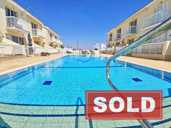 2 bedroom town house sold kapparis famagusta 1427081 image 2742309