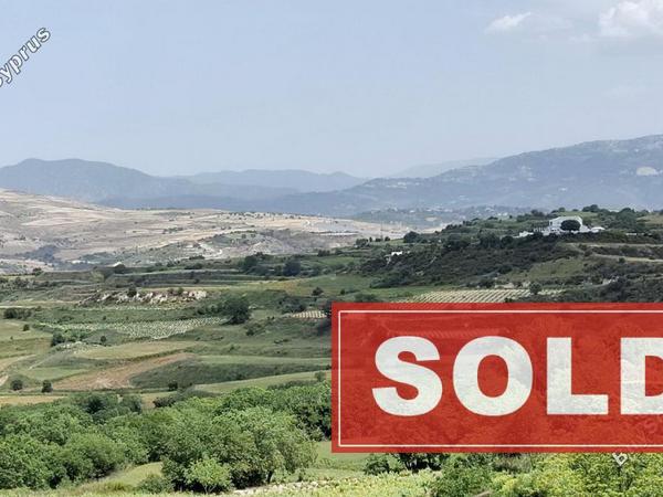 land under offer stroumbi paphos 1797002 image 5979505