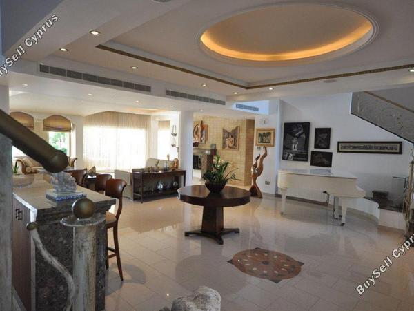 5 bedroom detached house for rent dekeleia larnaca 1681702 image 4378078