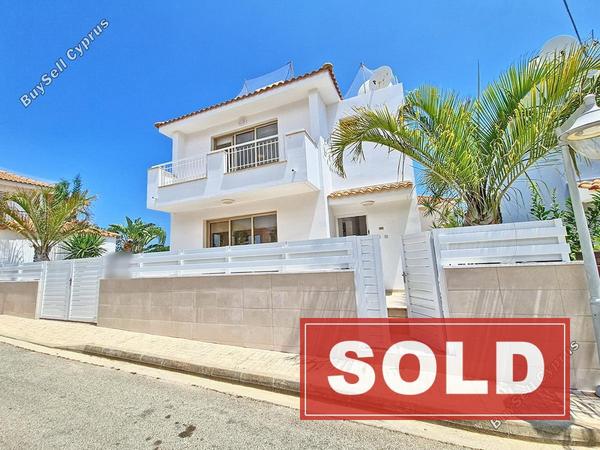 2 bedroom detached house sold kapparis famagusta 1076312 image 1256314
