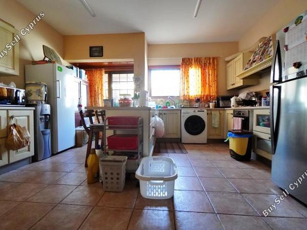 3 bedroom ground floor apartment for sale faneromeni larnaca 8382322 image 14705601