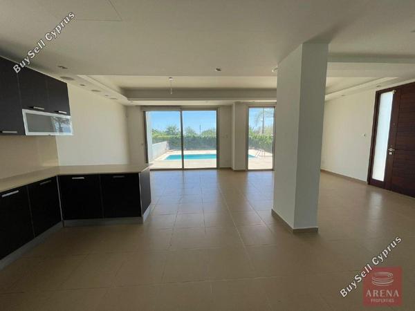 3 bedroom apartment for sale pervolia larnaca 1602522 image 13147255