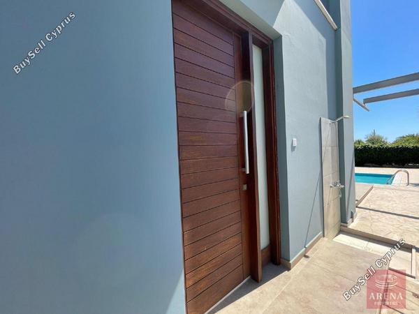 3 bedroom apartment for sale pervolia larnaca 1602522 image 13147257