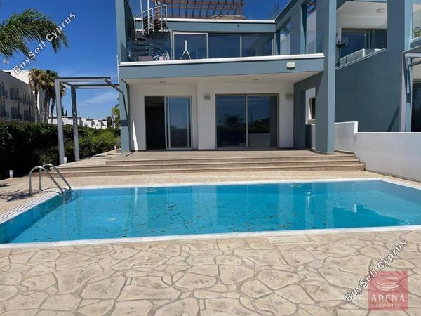 3 bedroom apartment for sale pervolia larnaca 1602522 image 13147264
