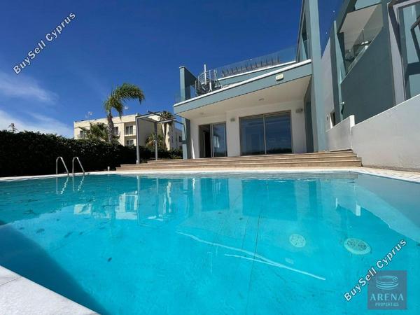 3 bedroom apartment for sale pervolia larnaca 1602522 image 13147265