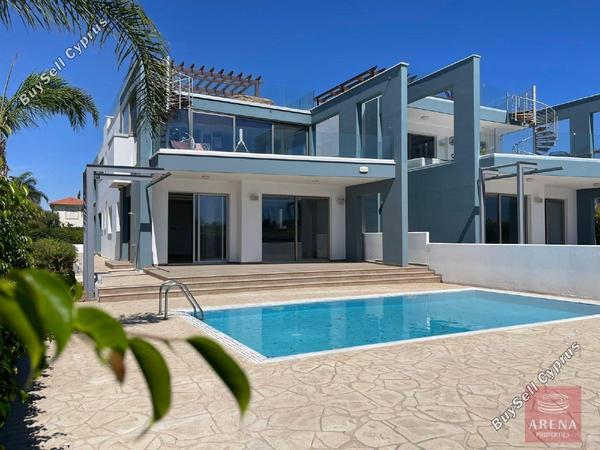 3 bedroom apartment for sale pervolia larnaca 1602522 image 13147266
