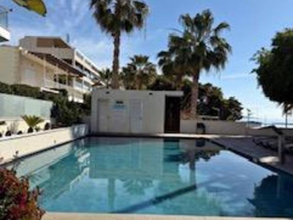 4 bedroom apartment for sale potamos germasogeias limassol 8804822 image 16801874