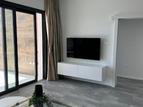 2 bedroom apartment for rent agios athanasios limassol 8936922 image 17752242
