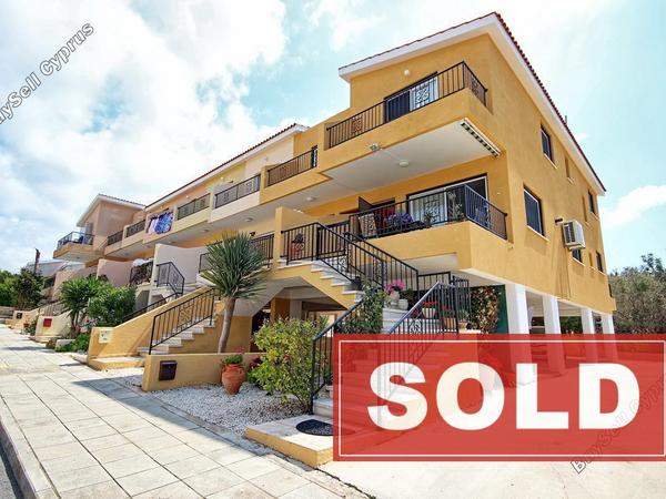 2 bedroom town house sold peyia paphos 682132 image 407163