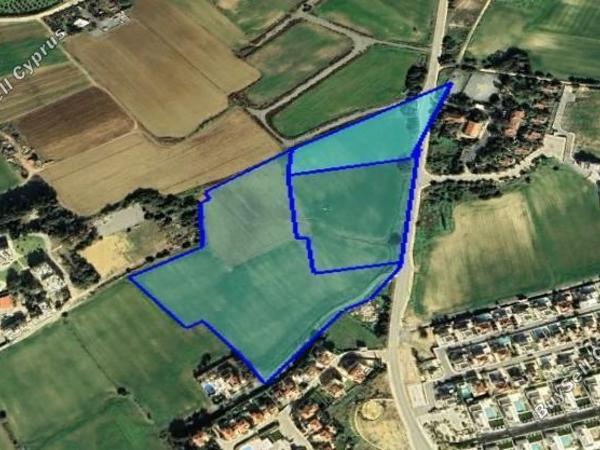 land for sale pervolia larnaca 1545632 image 5864070