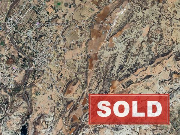 land sold pera orinis nicosia 8106442 image 13237905