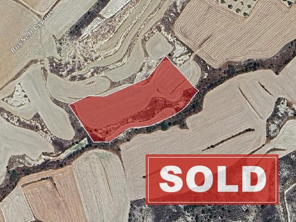 land sold pera orinis nicosia 8106442 image 13237907