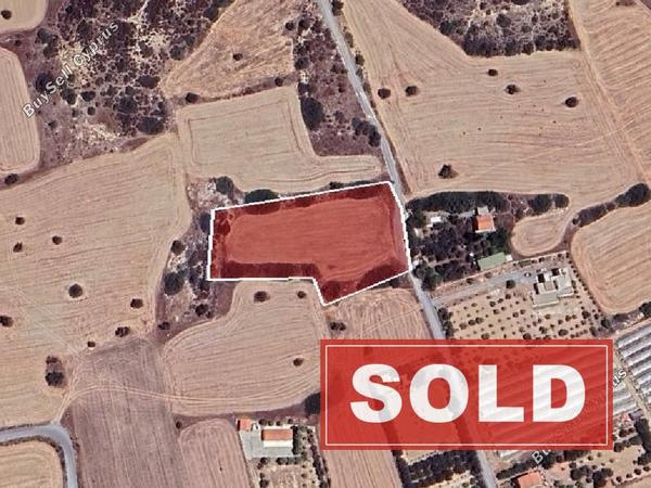 land sold tochni larnaca 1572542 image 3929752