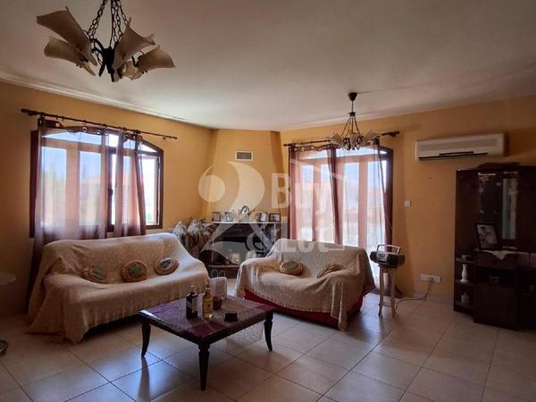 7 bedroom semi detached house for sale aradippou larnaca 8875742 image 17591473