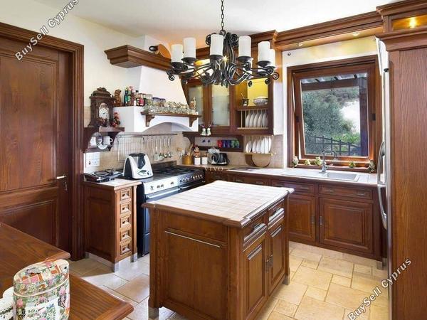 6 bedroom detached house for sale trimiklini limassol 979252 image 6529218