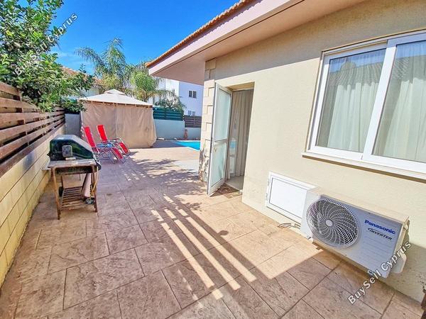 2 bedroom bungalow for sale xylofagou larnaca 1580162 image 3963578
