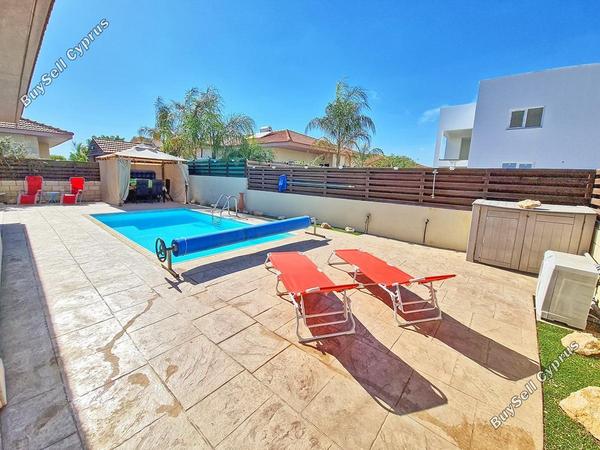 2 bedroom bungalow for sale xylofagou larnaca 1580162 image 3963580
