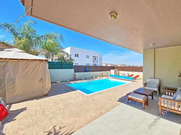 2 bedroom bungalow for sale xylofagou larnaca 1580162 image 3963585
