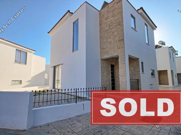 2 bedroom detached house sold anavargos paphos 627962 image 320921