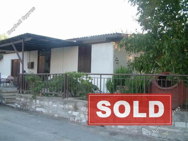 2 bedroom bungalow sold eledio paphos 214072 image 59868