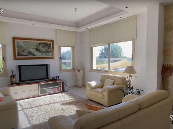 6 bedroom detached house for sale emba paphos 1681072 image 4372477