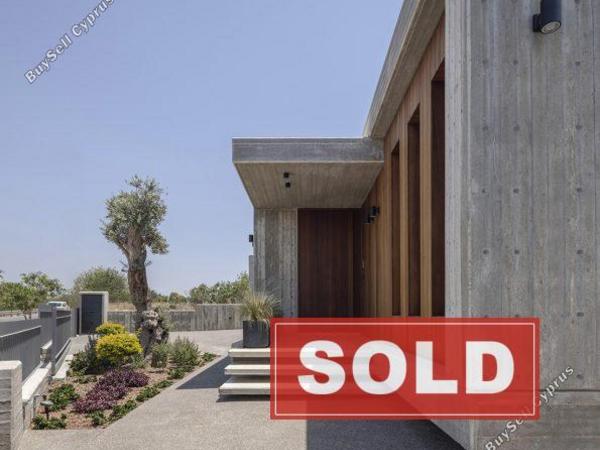 4 bedroom bungalow sold geroskipou paphos 1847172 image 6650342