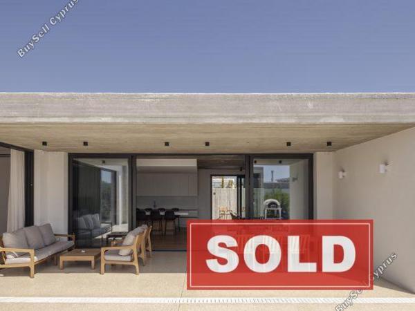 4 bedroom bungalow sold geroskipou paphos 1847172 image 6650358