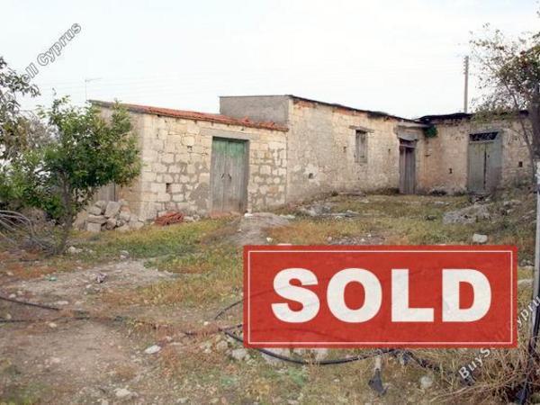 2 bedroom semi detached bungalow sold koili paphos 225372 image 193398