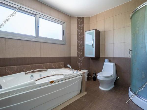 7 bedroom detached house for sale linopetra limassol 7739372 image 12572912