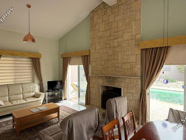 3 bedroom bungalow for rent peyia paphos 8639472 image 15901869