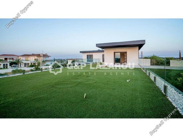 8 bedroom detached house for rent strovolos nicosia 1685472 image 9299950