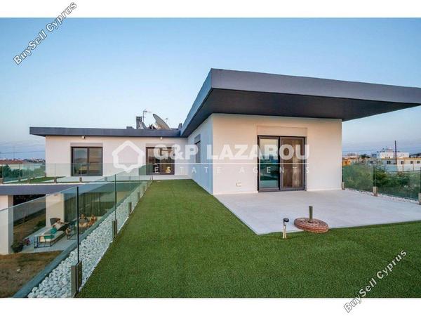 8 bedroom detached house for rent strovolos nicosia 1685472 image 9299992