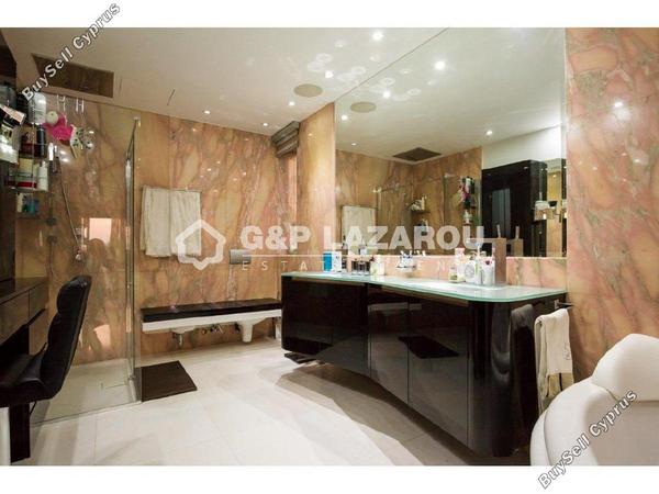 8 bedroom detached house for rent strovolos nicosia 1685472 image 9299998