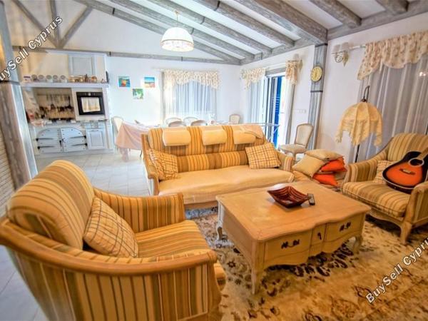 6 bedroom bungalow for sale coral bay paphos 7739682 image 11753295