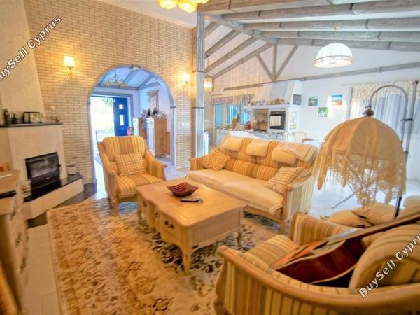 6 bedroom bungalow for sale coral bay paphos 7739682 image 12170425